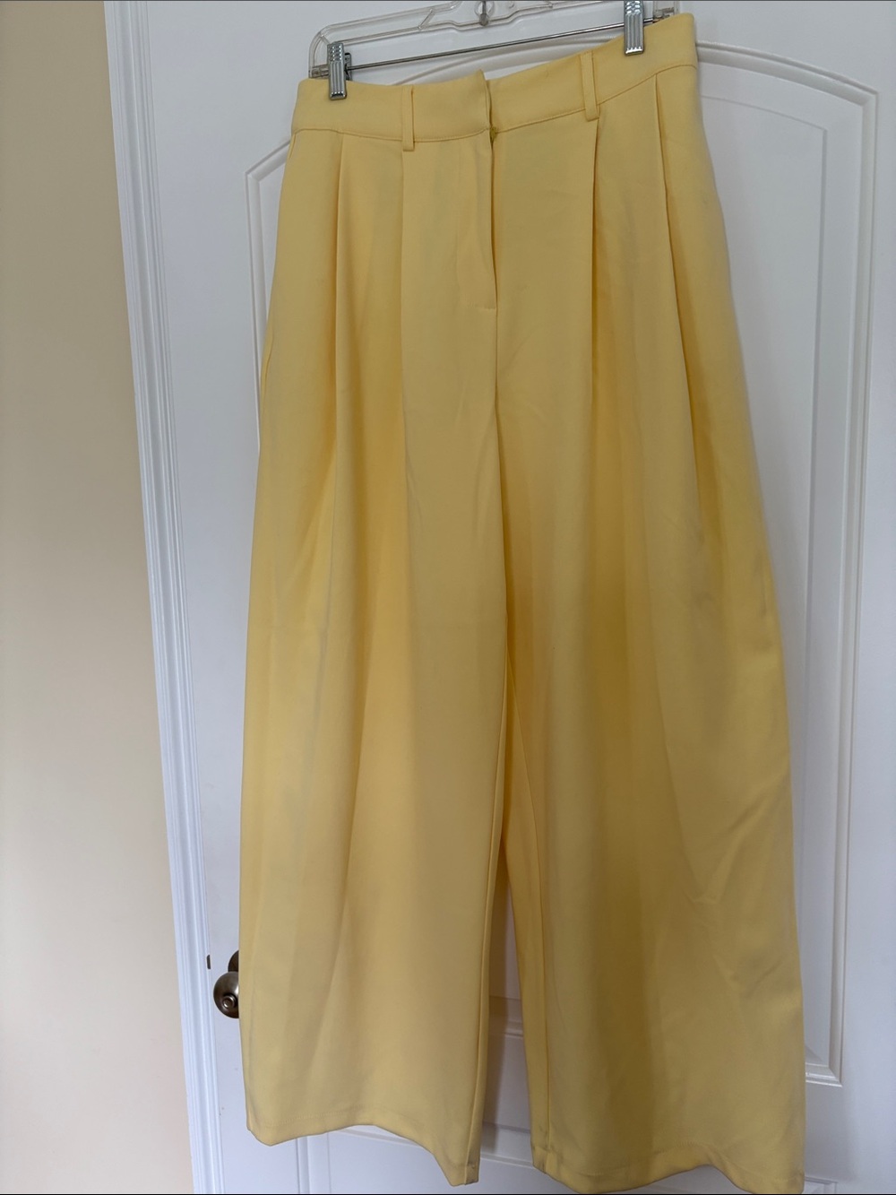 Forever 21 Lemon Yellow Wide-Leg Pleated Pants